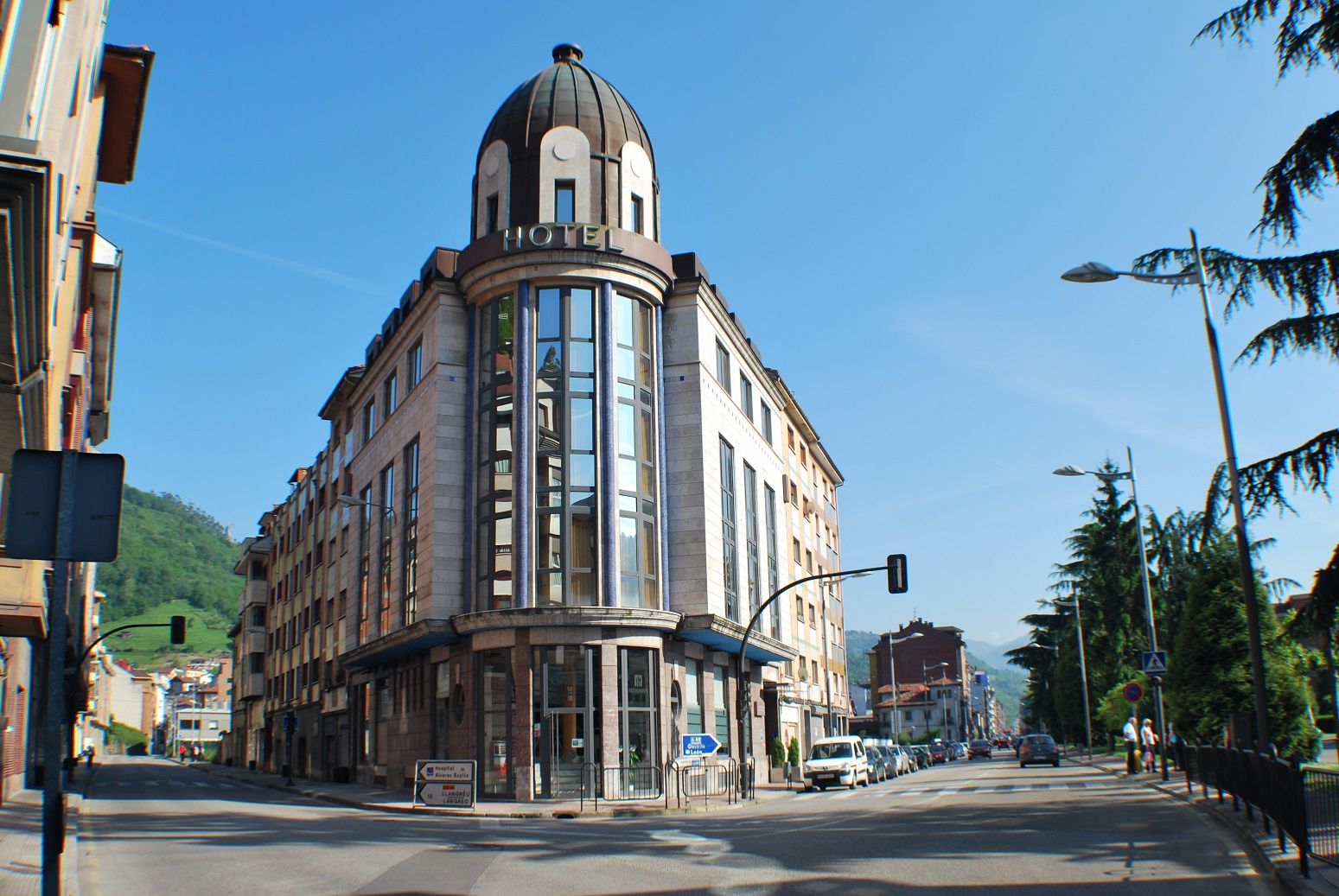 Hotel Mieres Del Camino Exterior foto